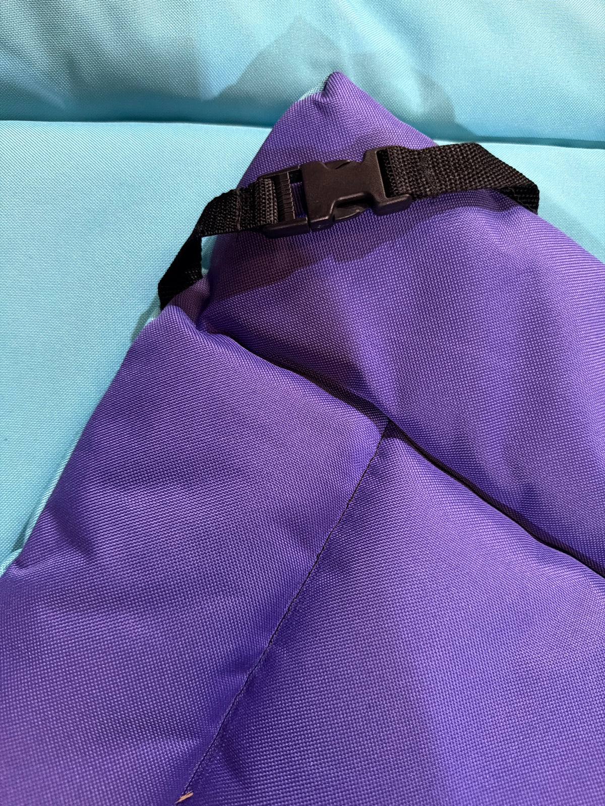 40% OFF Turquoise & Purple Water Resistant Reversible Pad