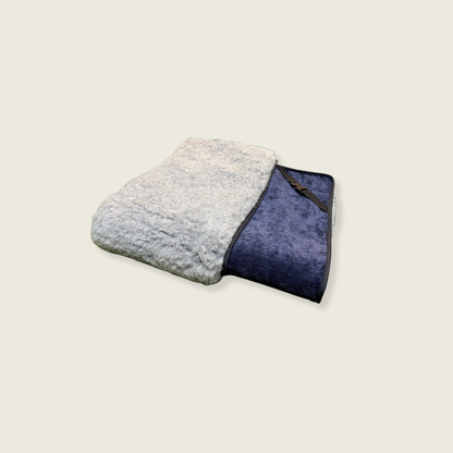 Velours gris foncé et surmatelas de luxe gris