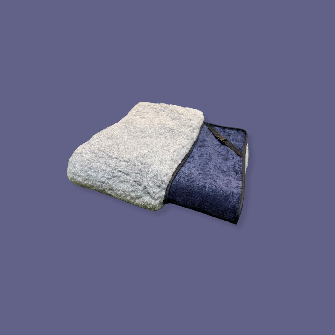 Velours gris foncé et surmatelas de luxe gris